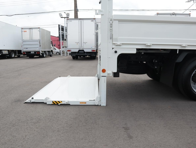 日野 デュトロ 小型 平ボディ 2DG-XZU712M(104441) 8枚目