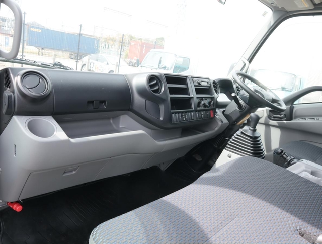 日野 デュトロ 小型 平ボディ 2DG-XZU712M(104441) 25枚目