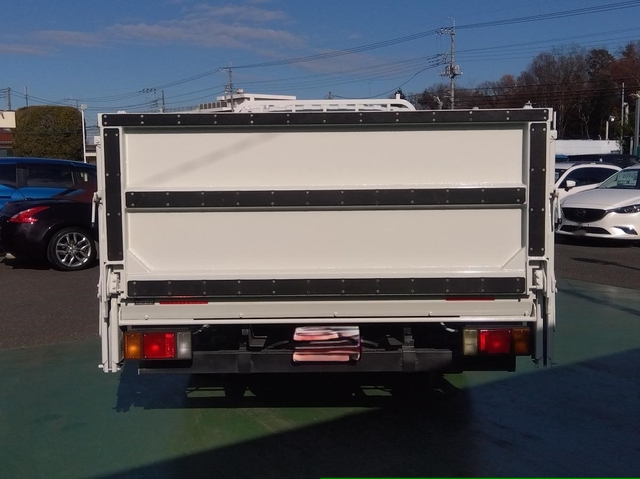 いすゞ エルフ 小型 平ボディ TRG-NPR85AR(104442) 7枚目