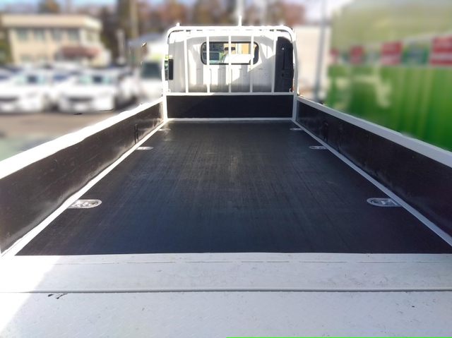 いすゞ エルフ 小型 平ボディ TRG-NPR85AR(104442) 13枚目