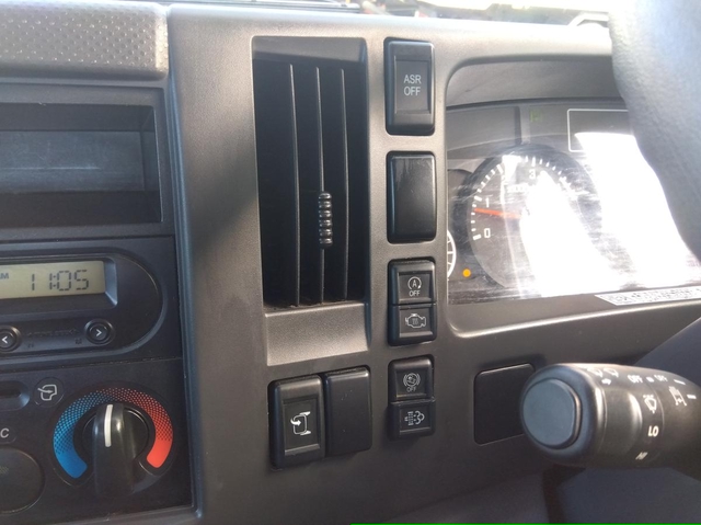 いすゞ エルフ 小型 平ボディ TRG-NPR85AR(104442) 20枚目