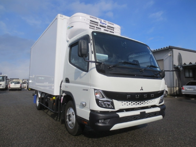 三菱ふそう キャンター 小型 冷蔵冷凍バン 2RG-FEB50(104492) 2枚目