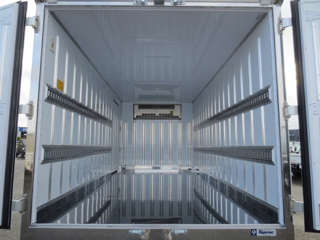 三菱ふそう キャンター 小型 冷蔵冷凍バン 2RG-FEB50(104492) 10枚目