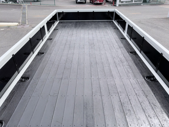 いすゞ フォワード 増トン 平ボディ（クレーン付） 2RG-FSR90S4(104500) 23枚目