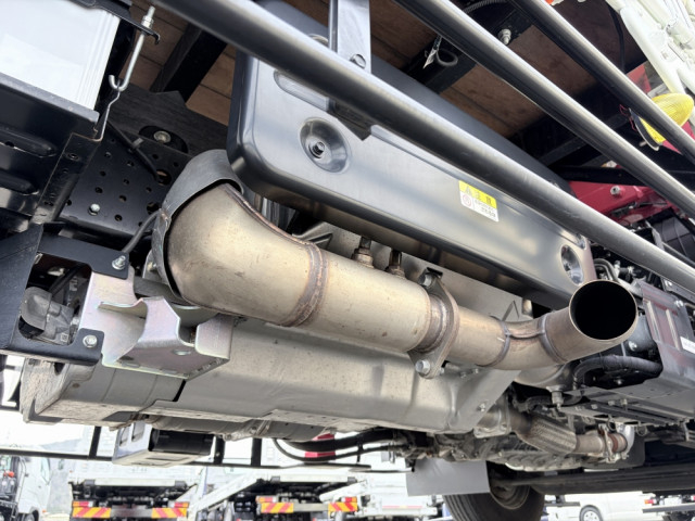 いすゞ フォワード 増トン 平ボディ（クレーン付） 2RG-FSR90S4(104500) 32枚目