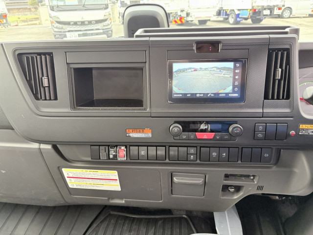 いすゞ フォワード 増トン 平ボディ（クレーン付） 2RG-FSR90S4(104500) 37枚目