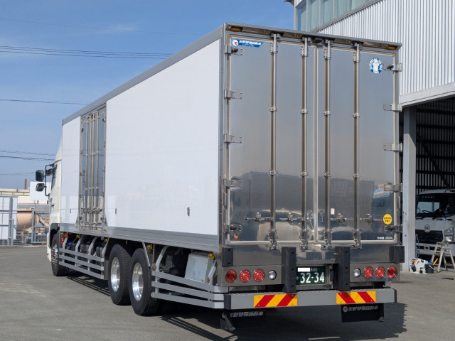 日野 プロフィア 大型 冷蔵冷凍バン 2DG-FR1AHC(104503) 3枚目