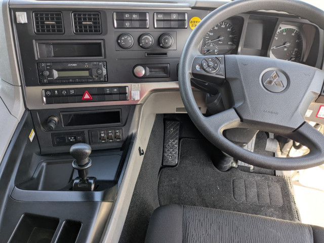 三菱ふそう スーパーグレート 大型 ウィング 2PG-FS74HZ(104502) 27枚目