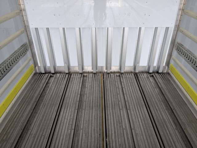 日野 プロフィア 大型 冷蔵冷凍バン 2DG-FR1AHC(104503) 24枚目