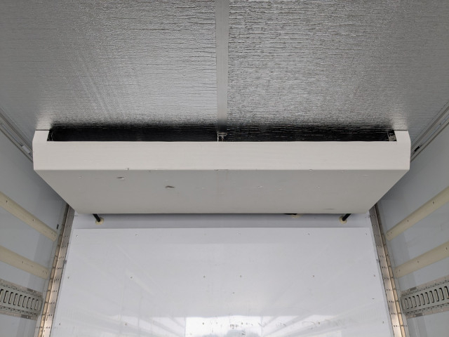 日野 プロフィア 大型 冷蔵冷凍バン 2DG-FR1AHC(104503) 29枚目