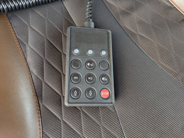 日野 プロフィア 大型 冷蔵冷凍バン 2DG-FR1AHC(104503) 40枚目