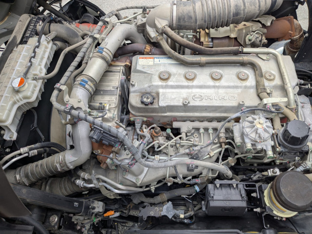 日野 プロフィア 大型 ウィング 2DG-FW1AHC(104504) 41枚目