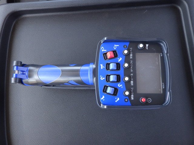 三菱ふそう - 中型 平ボディ（クレーン付） 2KG-FK62FZ(104531) 9枚目