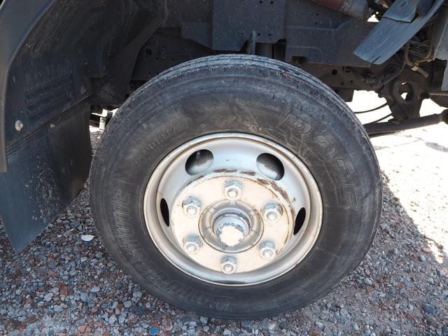 いすゞ フォワード 中型 平ボディ（クレーン付） *********(104540) 23枚目