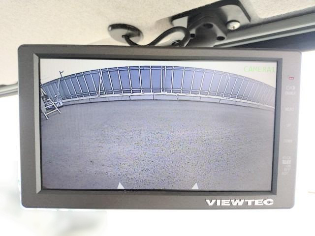 三菱ふそう ファイター 増トン 平ボディ（クレーン付） 2KG-FK62FZ(104545) 9枚目