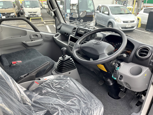 トヨタ ダイナ 小型 平ボディ 3BF-TRY230(104560) 13枚目