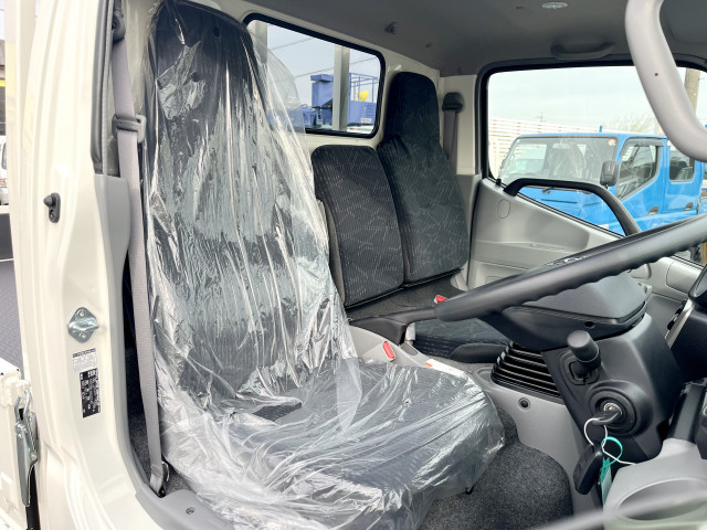 トヨタ ダイナ 小型 平ボディ 3BF-TRY230(104560) 14枚目