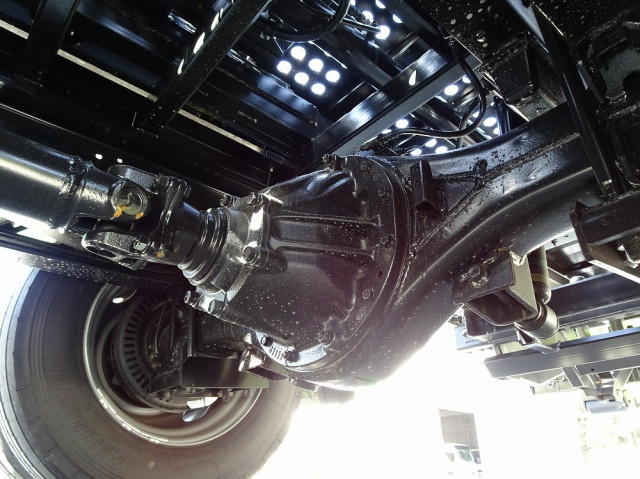 日野 デュトロ 小型 平ボディ（クレーン付） 2KG-XZU730M(104559) 32枚目