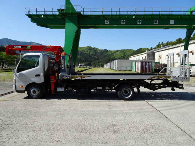 日野 デュトロ 小型 平ボディ（クレーン付） 2KG-XZU730M(104559) 37枚目