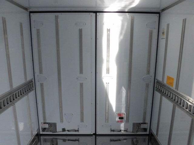 三菱ふそう キャンター 小型 冷蔵冷凍バン 2RG-FBAV0(104564) 19枚目