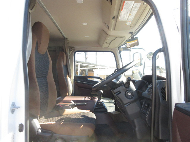 日野 レンジャー 中型 平ボディ 2PG-FD2ABG(104565) 14枚目