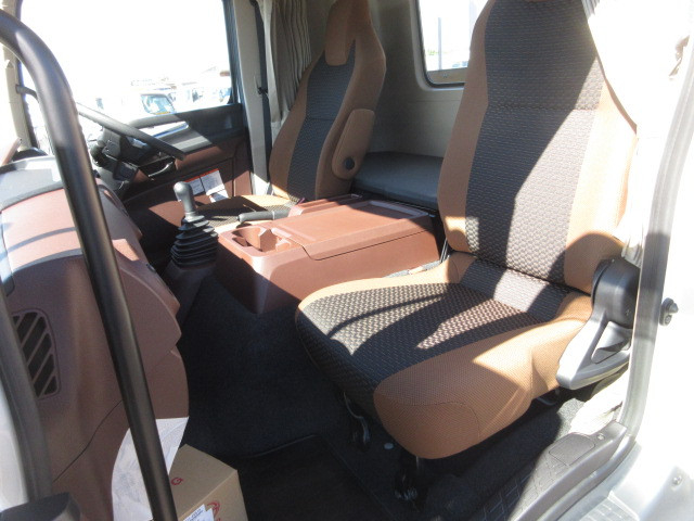 日野 レンジャー 中型 平ボディ 2PG-FD2ABG(104565) 24枚目