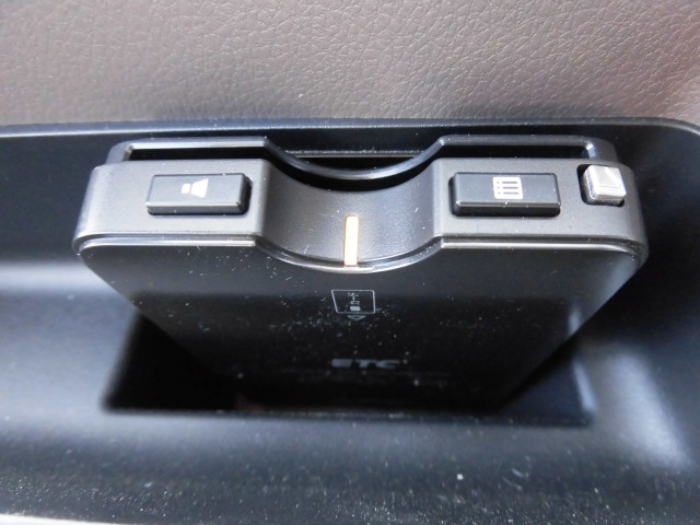 三菱ふそう キャンター 小型 冷蔵冷凍バン 2RG-FBAV0(104564) 39枚目