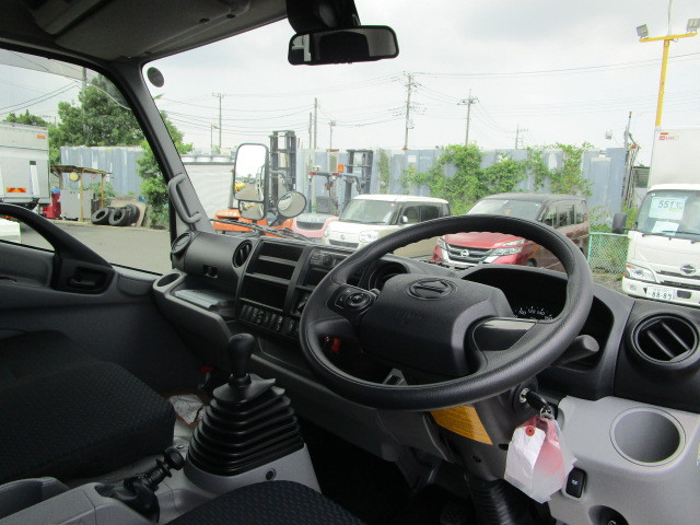 日野 デュトロ 小型 平ボディ（クレーン付） 2KG-XZU710M(104567) 13枚目