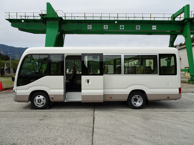トヨタ コースター 小型 バス 2KG-GDB70(104568) 7枚目