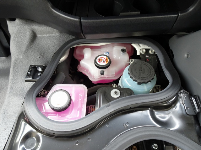 トヨタ コースター 小型 バス 2KG-GDB70(104568) 10枚目