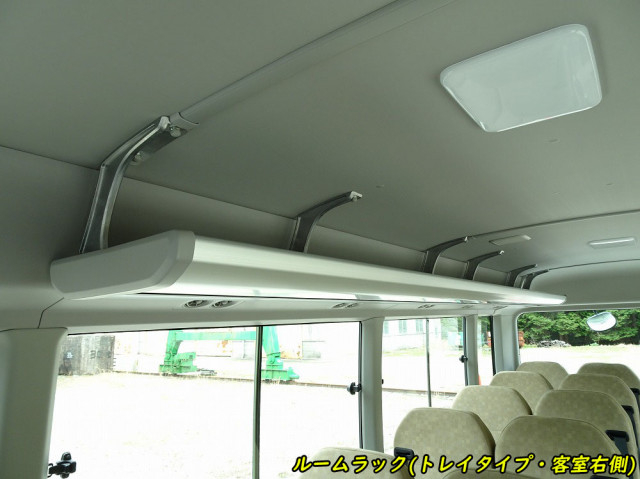 トヨタ コースター 小型 バス 2KG-GDB70(104568) 17枚目