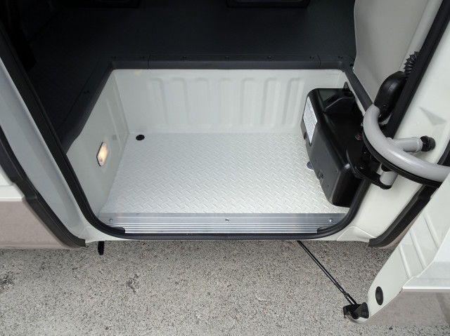 トヨタ コースター 小型 バス 2KG-GDB70(104568) 19枚目