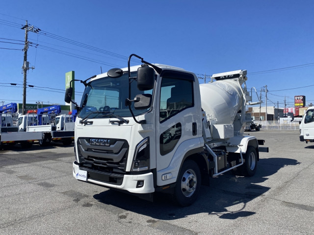 いすゞ フォワード 中型 ミキサー車 2PG-FRR90S4(104570) 1枚目