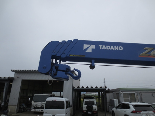 Mitsubishi Fuso canter Small Crane equipped trucks 2PG-FEB90(104571) 12枚目