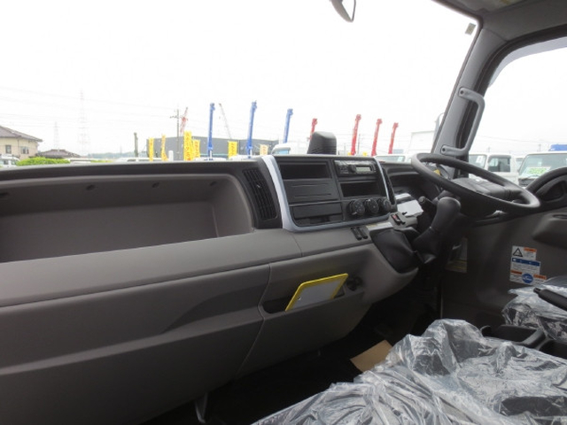 Mitsubishi Fuso canter Small Crane equipped trucks 2PG-FEB90(104571) 16枚目