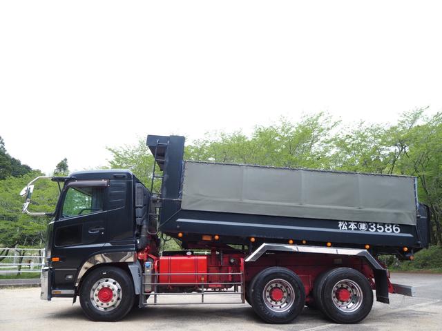 UDトラックス（日産） クオン 大型 土砂ダンプ *********(104577) 3枚目