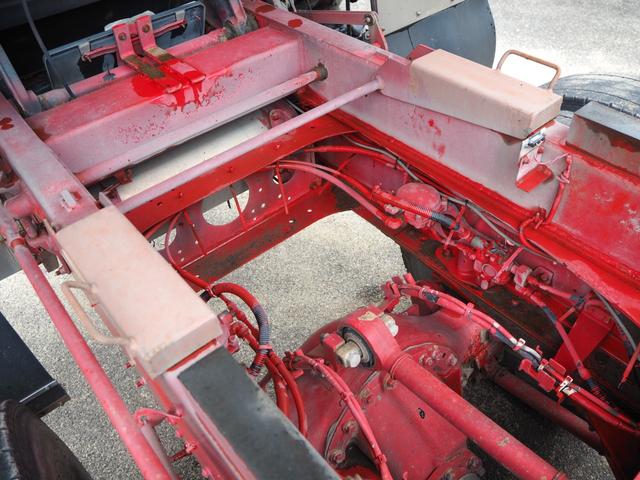 UDトラックス（日産） クオン 大型 土砂ダンプ *********(104577) 28枚目