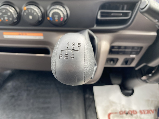 三菱ふそう キャンター 小型 バン 2PG-FEB80(104579) 20枚目