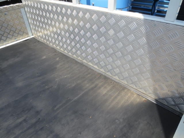 三菱ふそう キャンター 小型 平ボディ（クレーン付） 2RG-FEAV0(104581) 20枚目