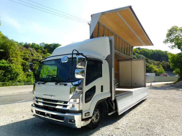 いすゞ フォワード 中型 ウィング 2RG-FRR90T2(104583) 16枚目