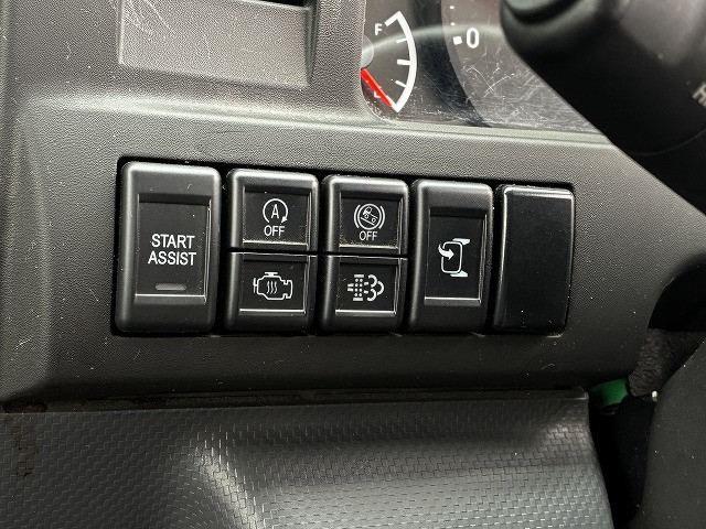 いすゞ エルフ 小型 平ボディ 2RG-NKR88A(104585) 39枚目