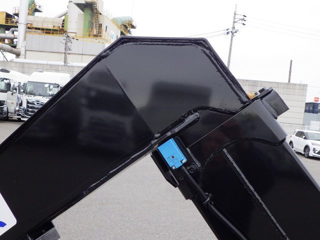 いすゞ - 中型 コンテナ専用車 2RG-FRR90S4(105260) 10枚目