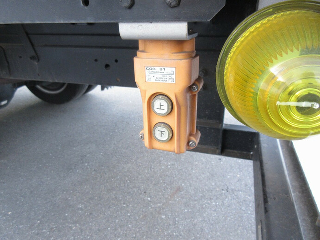 日産自動車 アトラス 小型 バン SKG-TZ3F24(7983) 12枚目
