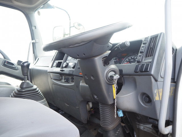 いすゞ フォワード 増トン 平ボディ（クレーン付） LPG-FTR90S2(110589) 43枚目