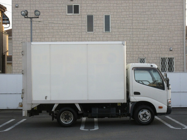トヨタ トヨエース 小型 バン TKG-XZU605(9230) 5枚目