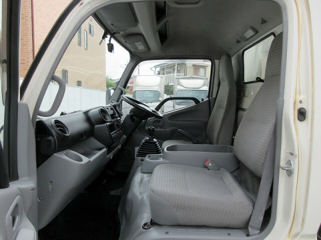 日野 デュトロ 小型 バン TKG-XZC655M(6604) 42枚目