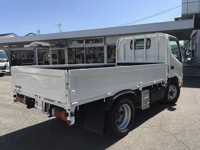 日野 デュトロ 小型 平ボディ 2RG-XZU605M(112876) 6枚目