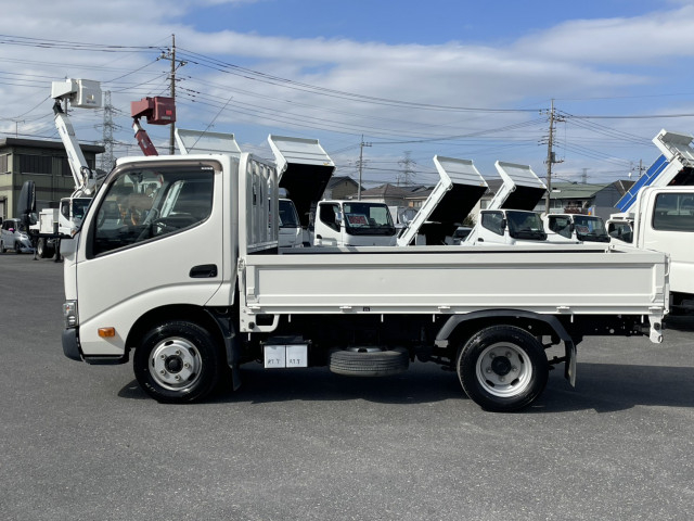 日野 デュトロ 小型 平ボディ TPG-XZU605M(113224) 8枚目