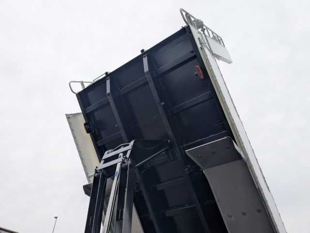 Mitsubishi Fuso super_great Large Soil dump 2PG-FV80HX(104633) 15枚目