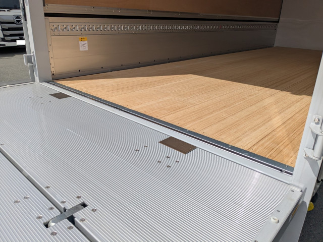 日野 レンジャー 中型 ウィング 2KG-FK65F(104632) 38枚目